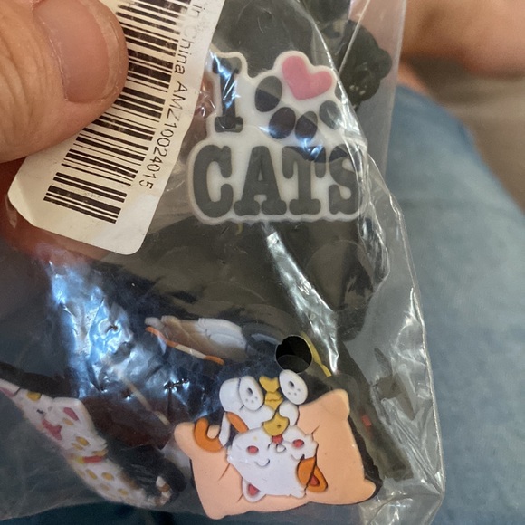 16 piece cat lover croc charms - Picture 4 of 6